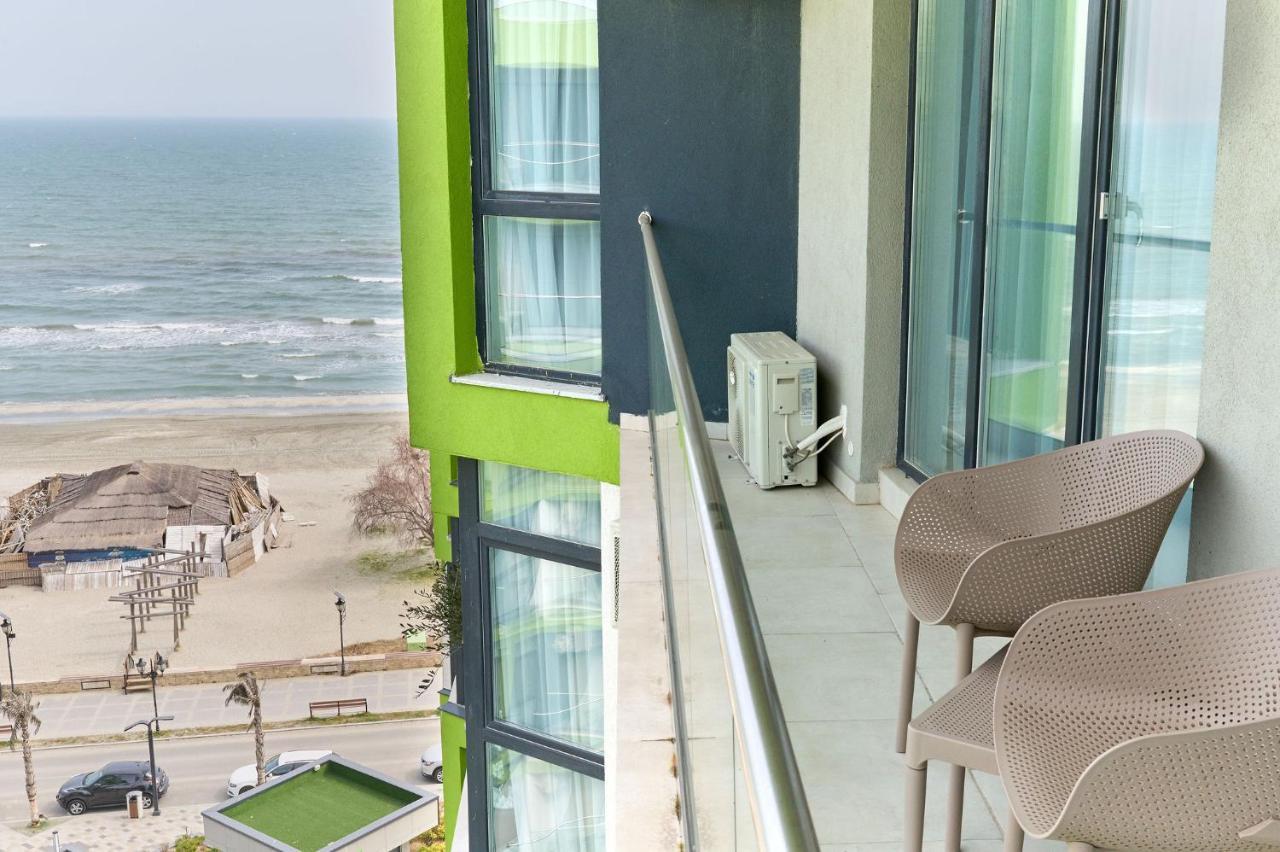 Olive Apartment In Spa N Pool Resort-Parking Mamaia Exterior photo