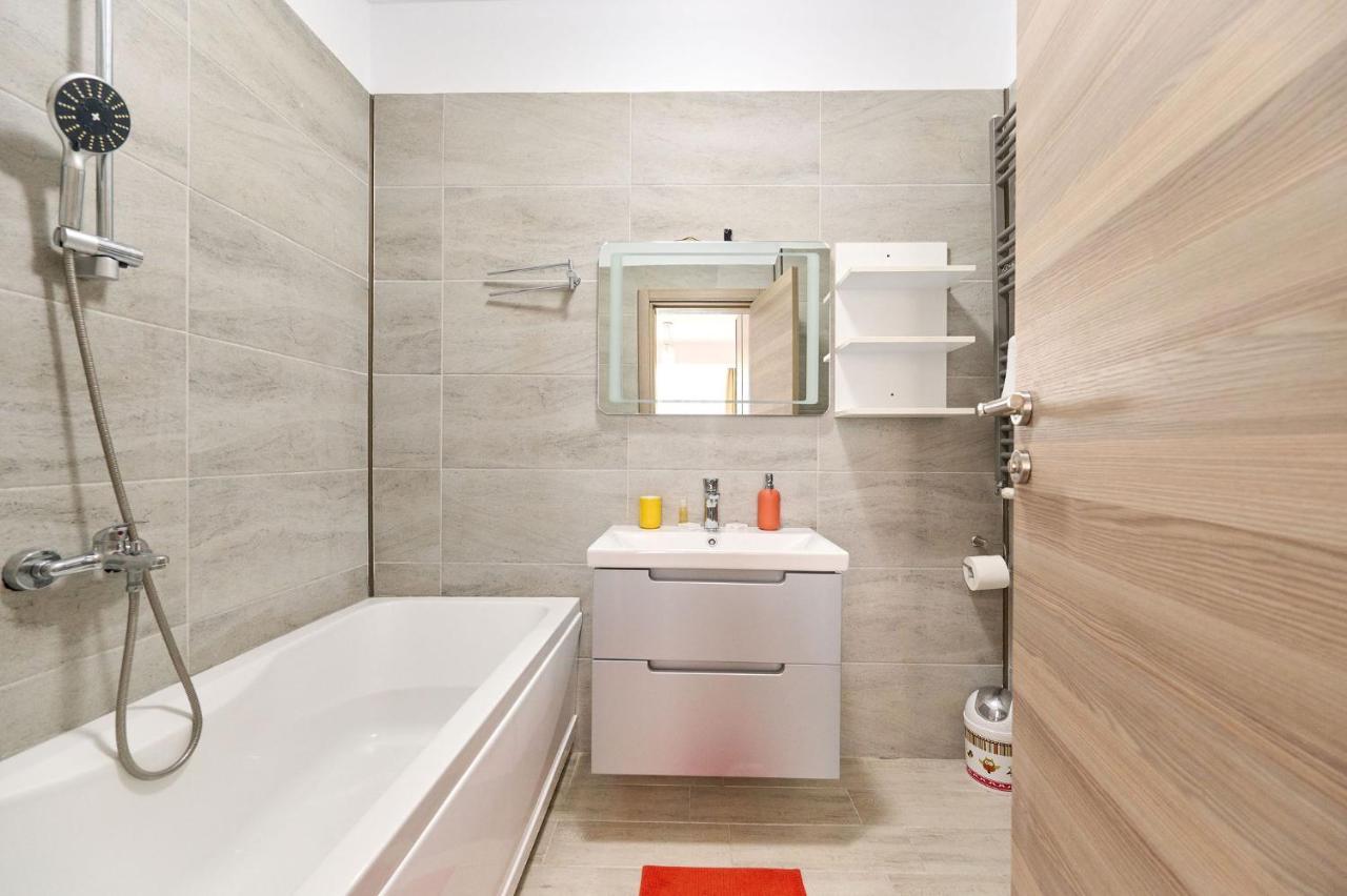 Olive Apartment In Spa N Pool Resort-Parking Mamaia Exterior photo