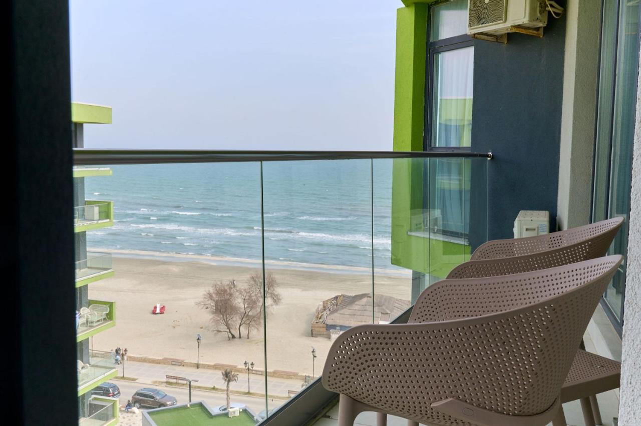 Olive Apartment In Spa N Pool Resort-Parking Mamaia Exterior photo